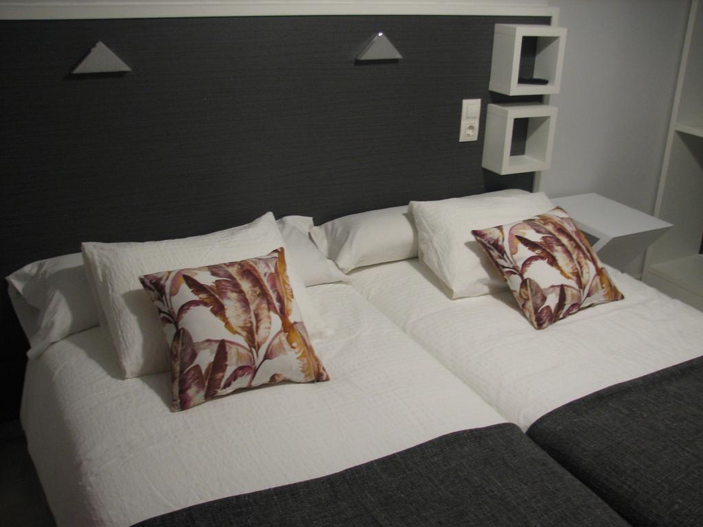Hostal Meson Do Loyo Portomarin Room photo